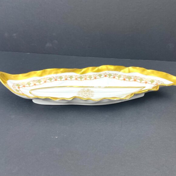 Vintage Limoges France Leaf-Shaped Tray -Blakeman & Henderson, T&V, c.1900–1915 - Picture 6 of 10